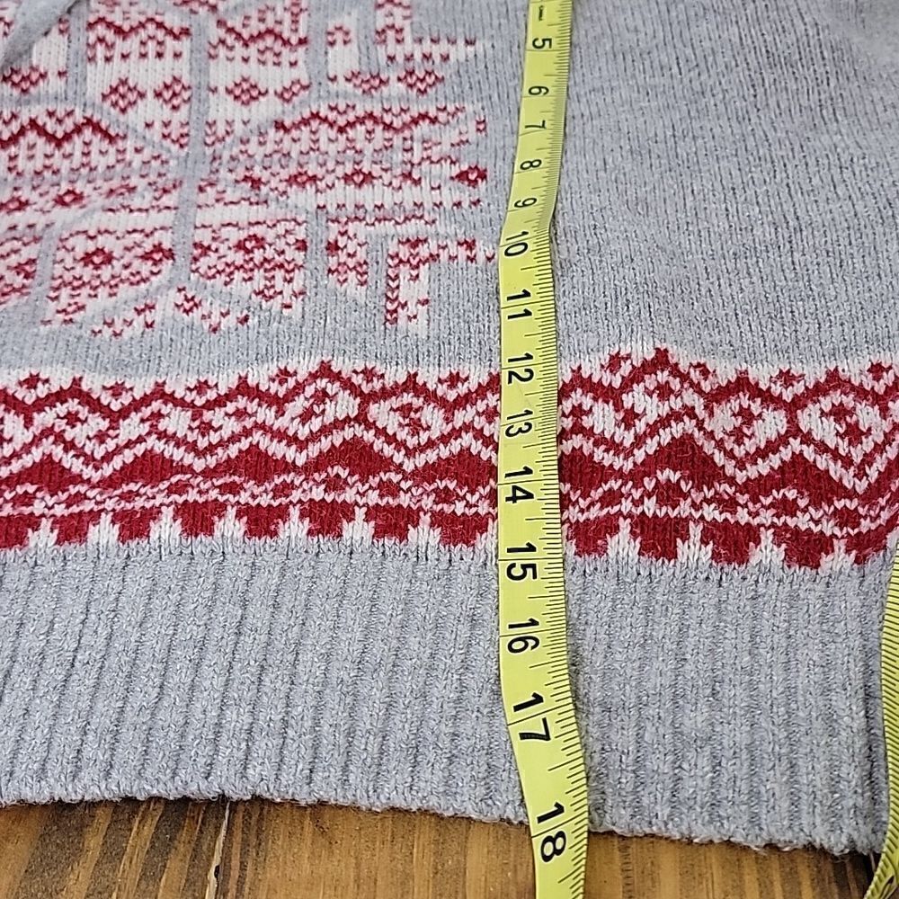 Ruby Moon. Christmas Sweater. Cropped. Pompoms. EUC. Size Small - Picture 8 of 8